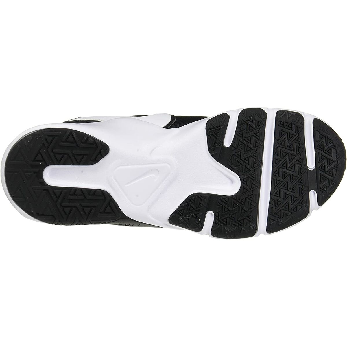 Trainers Nike LEGEND ESSENTIAL Black
